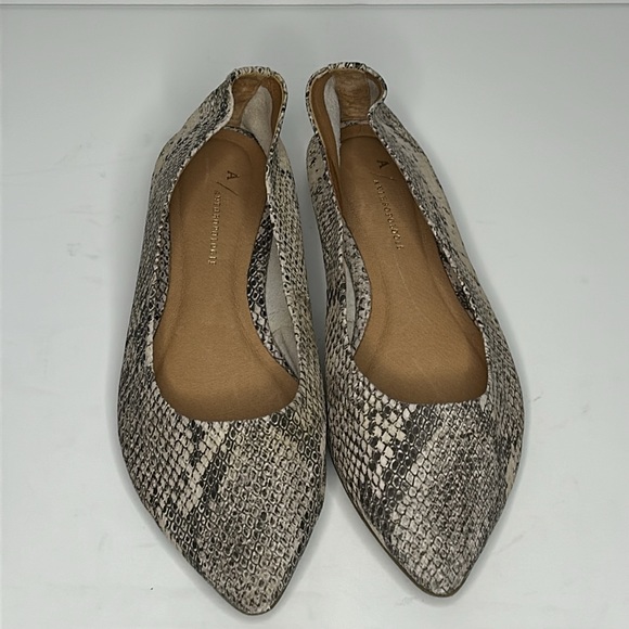 Anthropologie Snake Pattern Leather Pointed Toe Flats - Picture 4 of 14